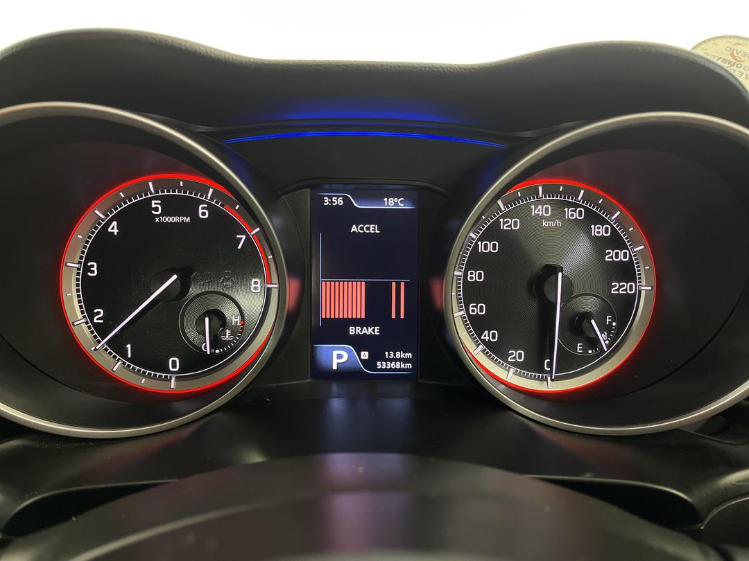 Photo '21' of Suzuki Swift