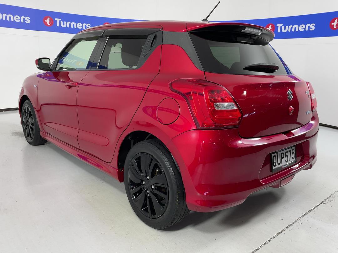 Photo '5' of Suzuki Swift