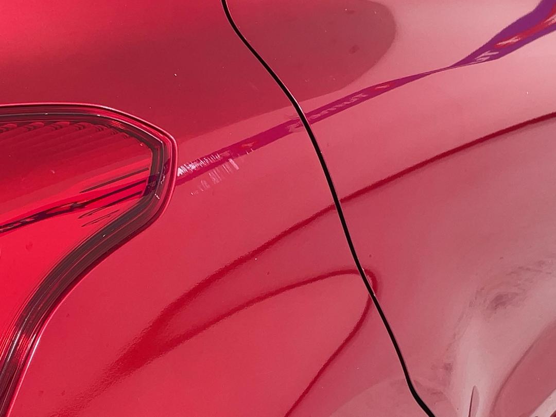 Photo '26' of Suzuki Swift