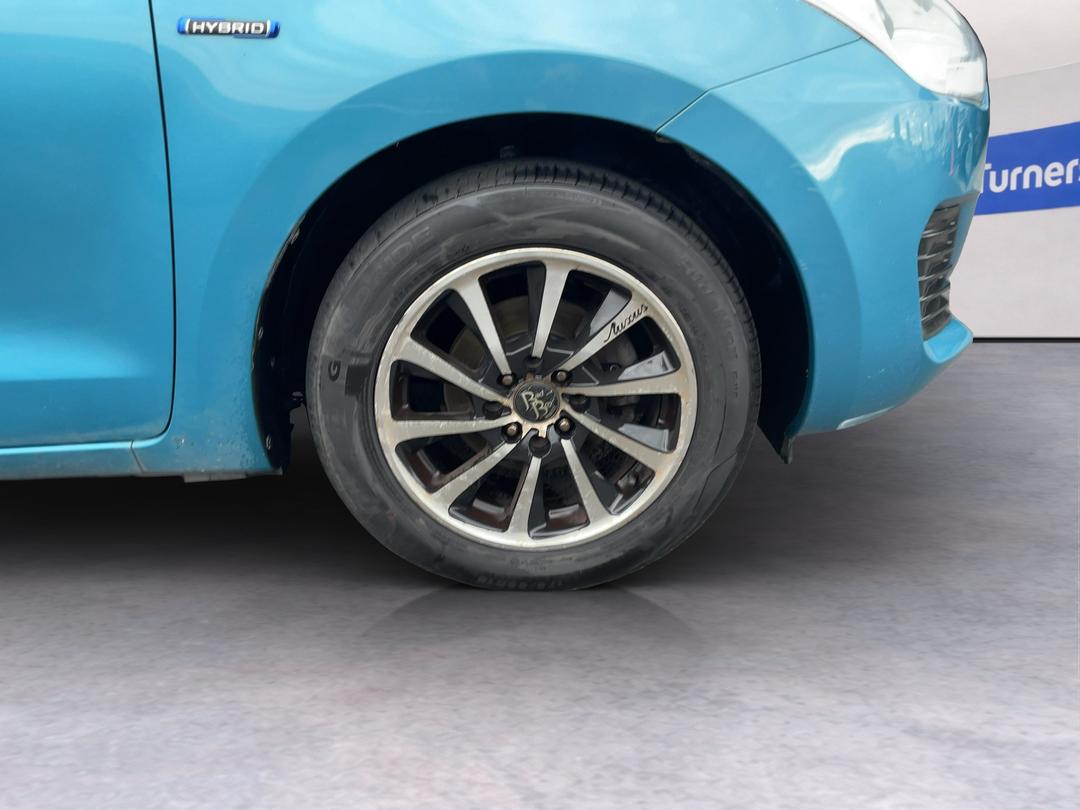 Photo '9' of Suzuki Swift