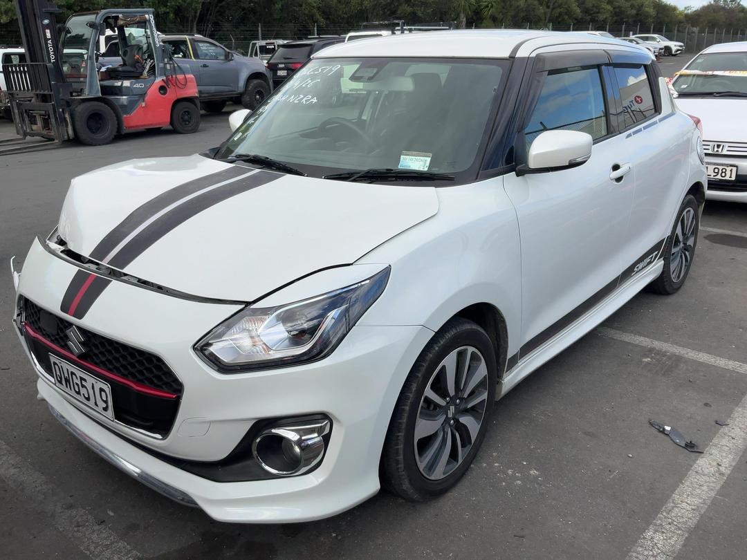 Photo '2' of Suzuki Swift Photo '2' of Suzuki Swift