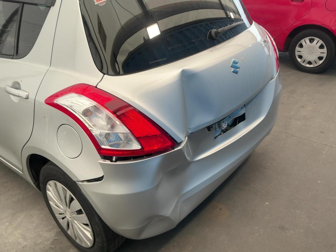 Photo '9' of Suzuki Swift Photo '9' of Suzuki Swift
