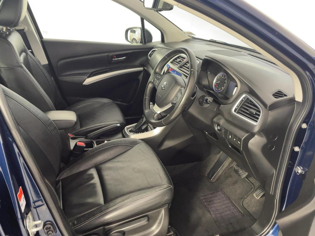 Photo '16' of Suzuki SX4 S-Cross