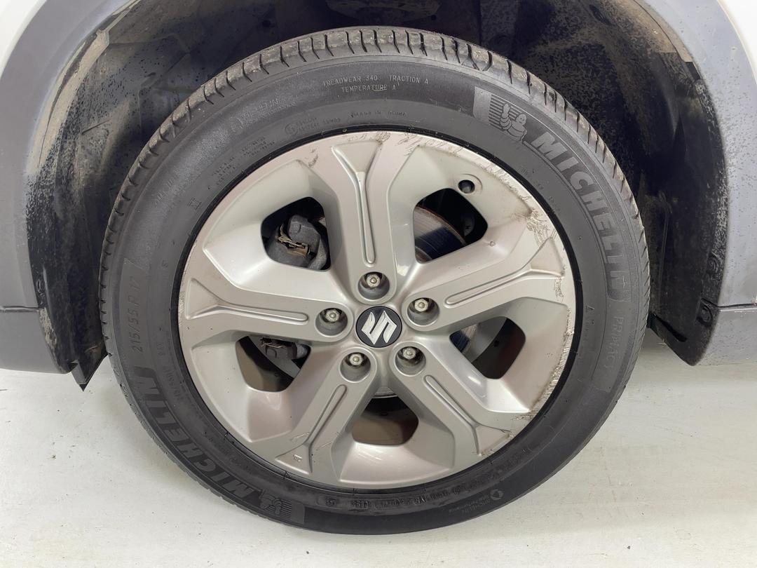 Photo '10' of Suzuki Vitara