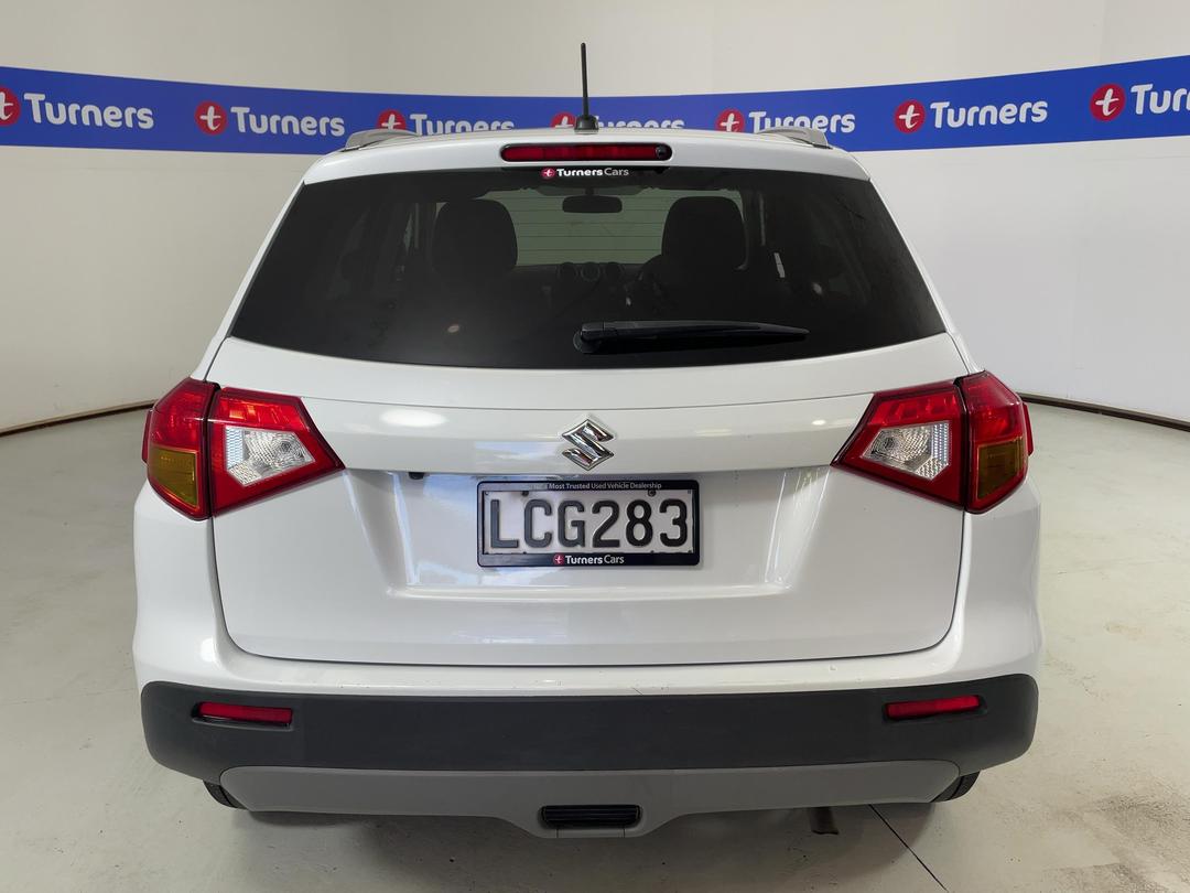 Photo '6' of Suzuki Vitara
