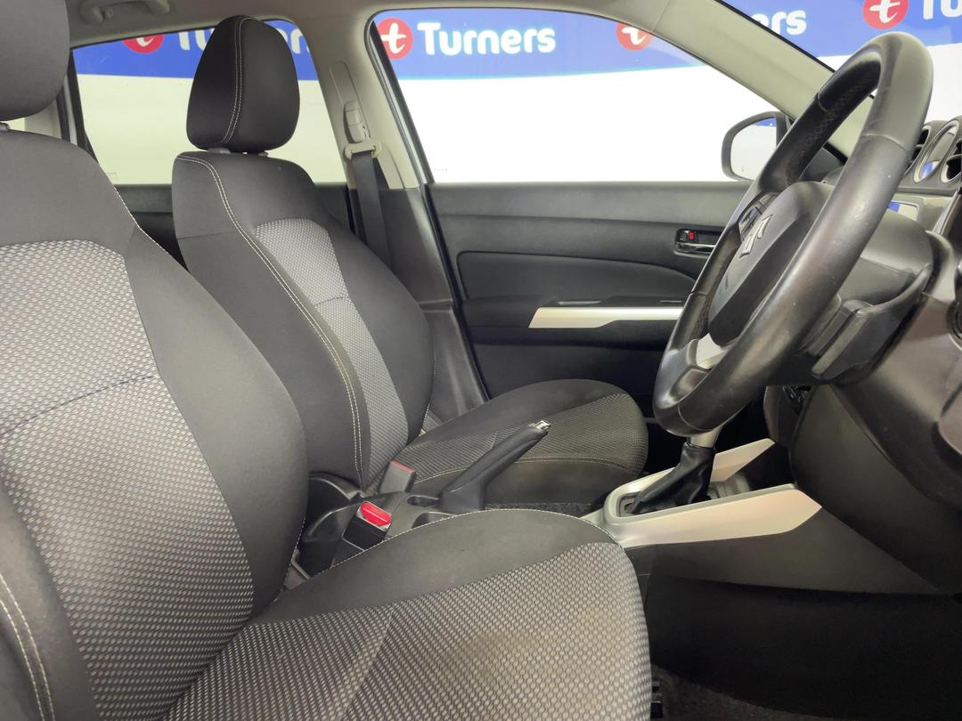 Photo '16' of Suzuki Vitara