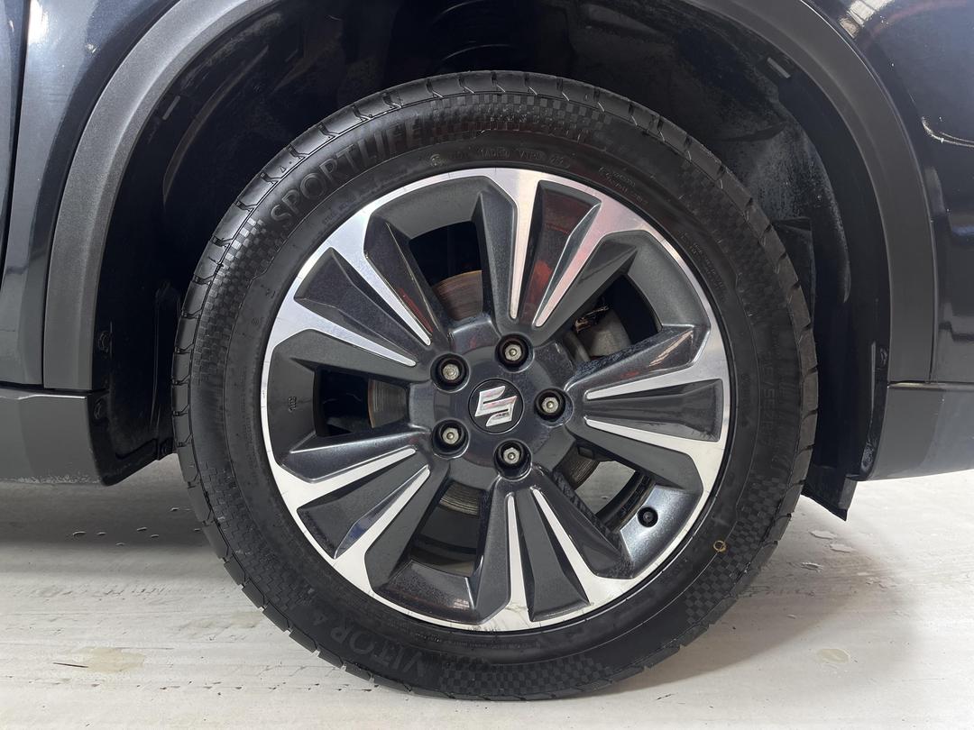 Photo '9' of Suzuki Vitara