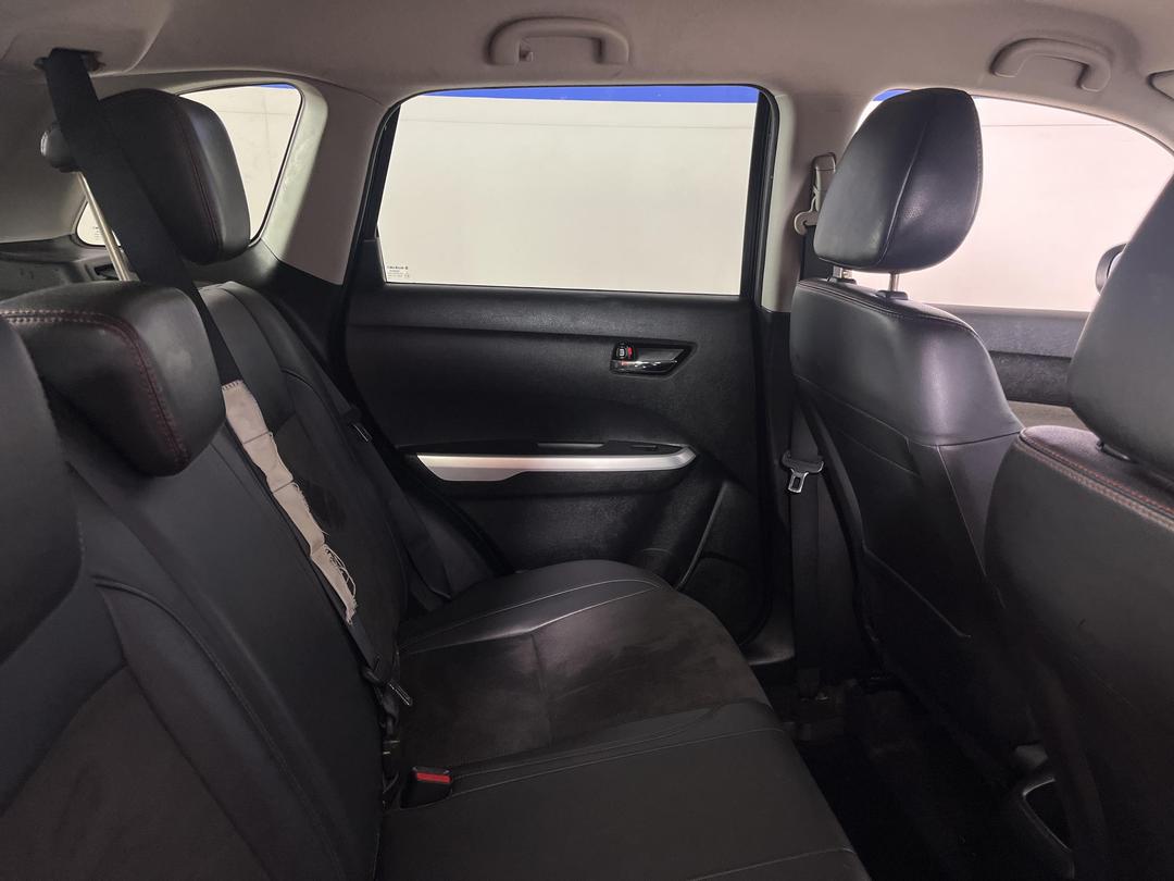 Photo '20' of Suzuki Vitara