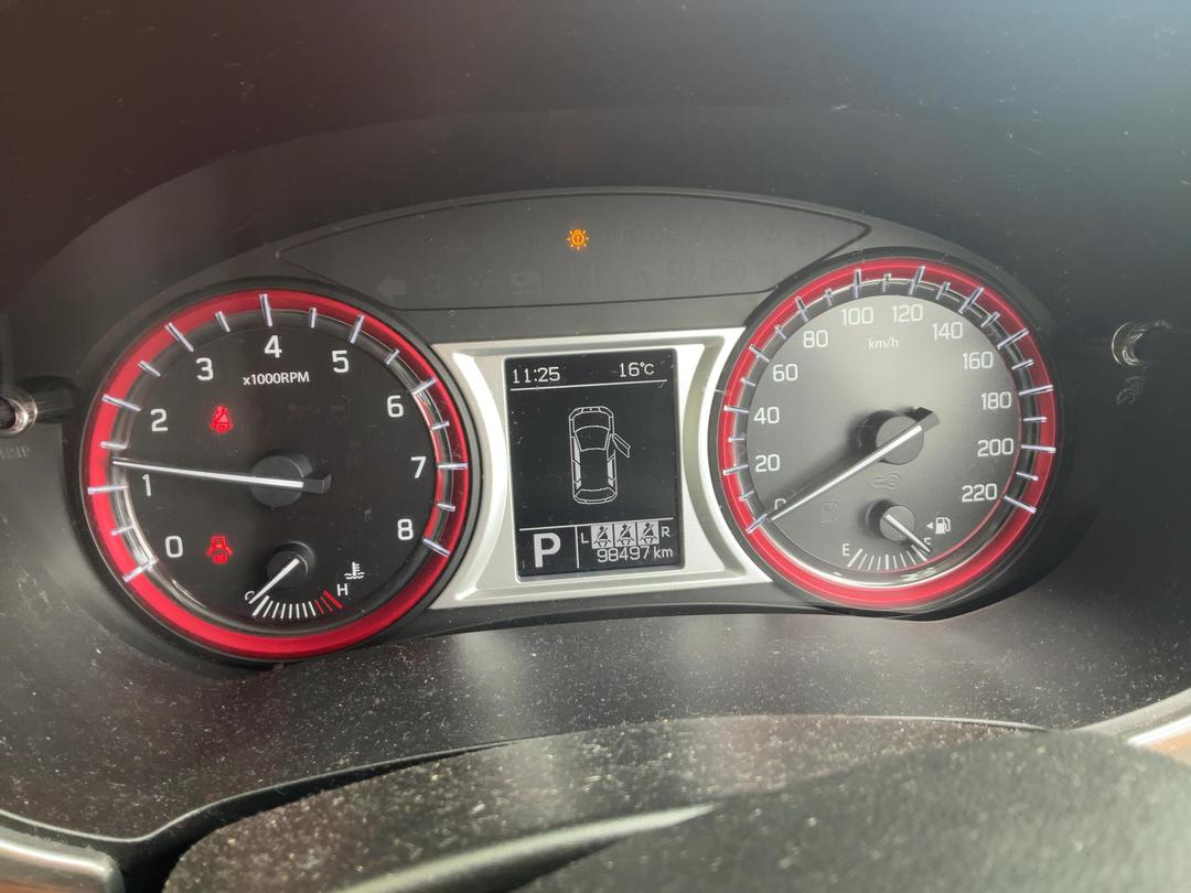 Photo '18' of Suzuki Vitara Turbo