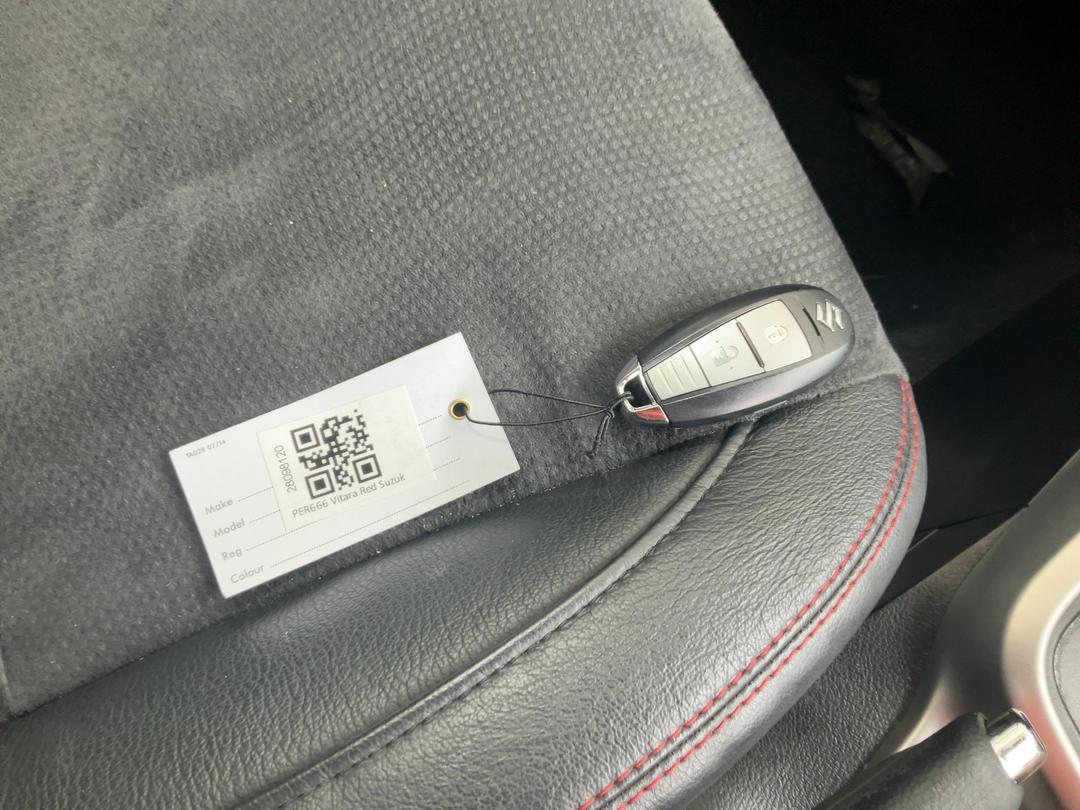 Photo '19' of Suzuki Vitara Turbo