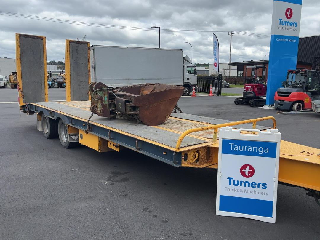 Photo '1' of TMC SG 3906 Transporter Trailer
