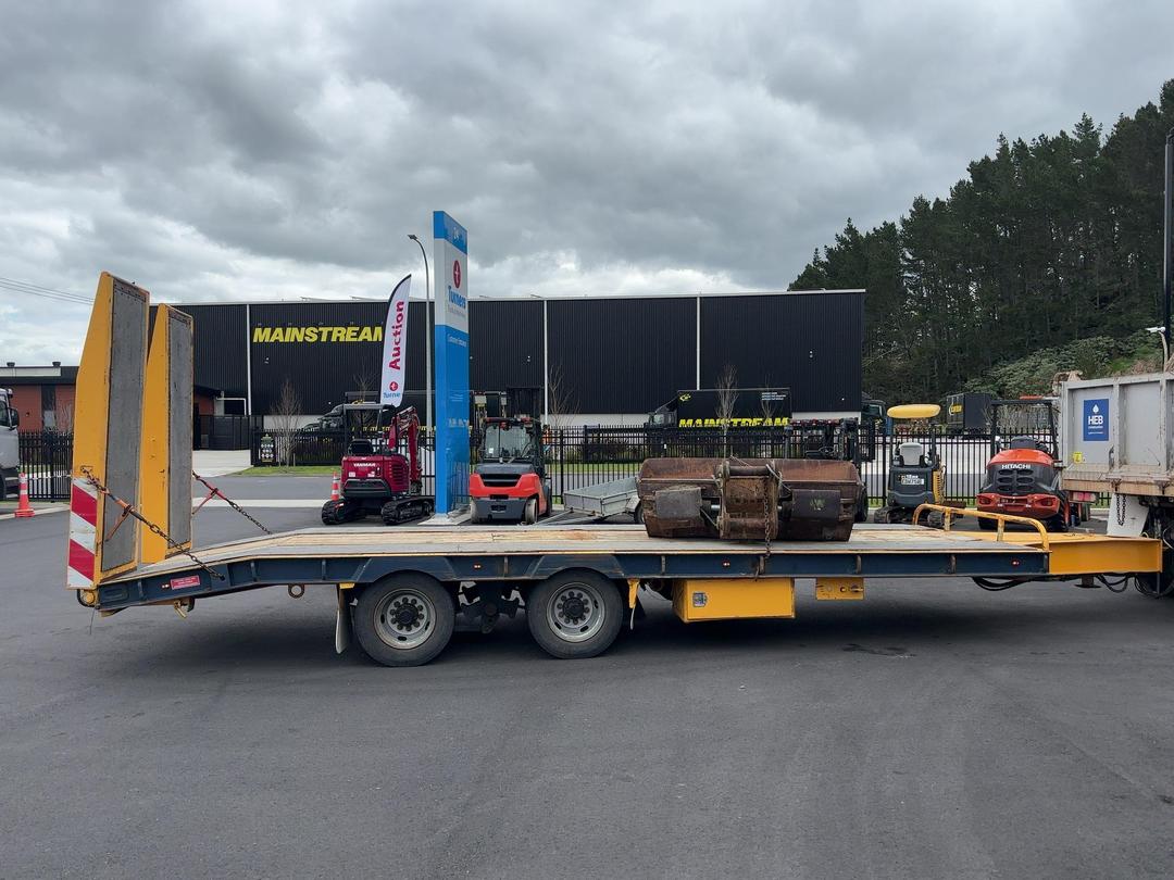 Photo '3' of TMC SG 3906 Transporter Trailer