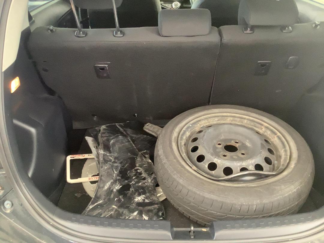 Photo '7' of Toyota Aqua