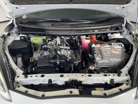 Photo '13' of Toyota Aqua