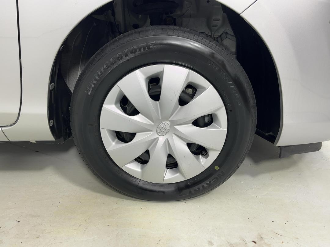 Photo '9' of Toyota Aqua