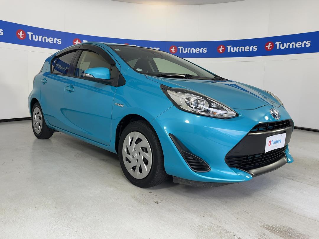 Photo '1' of Toyota Aqua