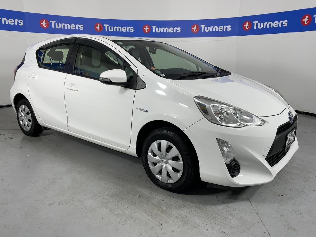 Photo '1' of Toyota Aqua