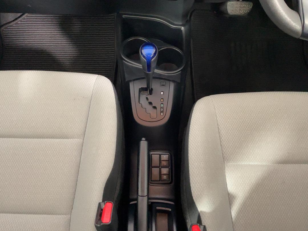Photo '18' of Toyota Aqua