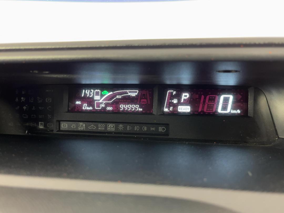 Photo '21' of Toyota Aqua