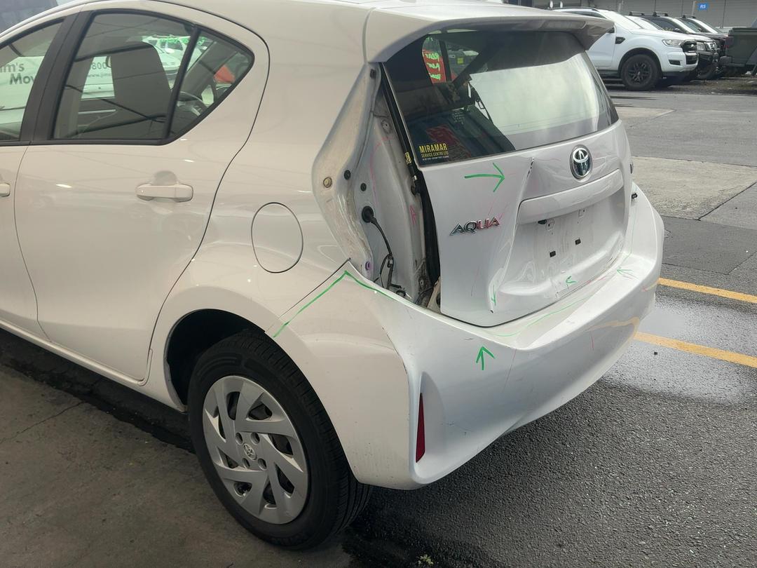 Photo '5' of Toyota Aqua