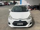 Thumbnail '3' of Toyota Aqua