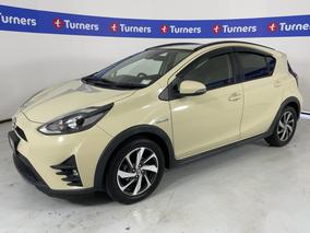 Photo '4' of Toyota Aqua