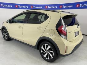Photo '5' of Toyota Aqua