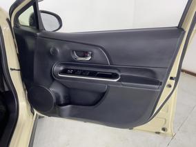 Photo '15' of Toyota Aqua