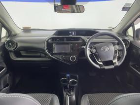 Photo '17' of Toyota Aqua