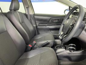 Photo '16' of Toyota Aqua
