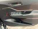 Thumbnail '8' of Toyota C-HR