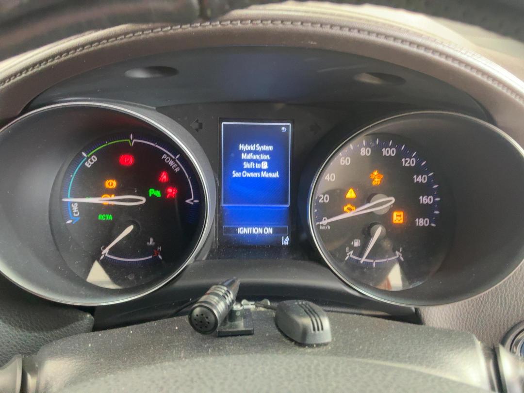 Photo '10' of Toyota C-HR Photo '10' of Toyota C-HR