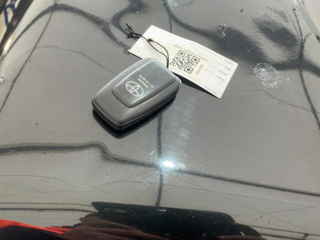 Photo '19' of Toyota C-HR Photo '19' of Toyota C-HR