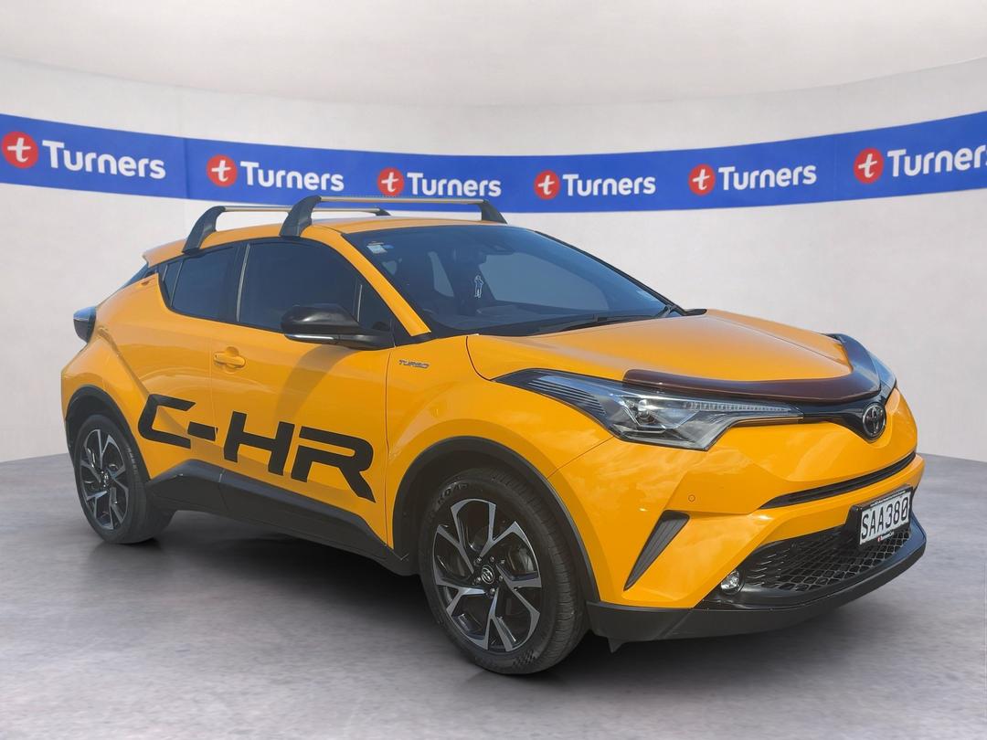 Photo '1' of Toyota C-HR
