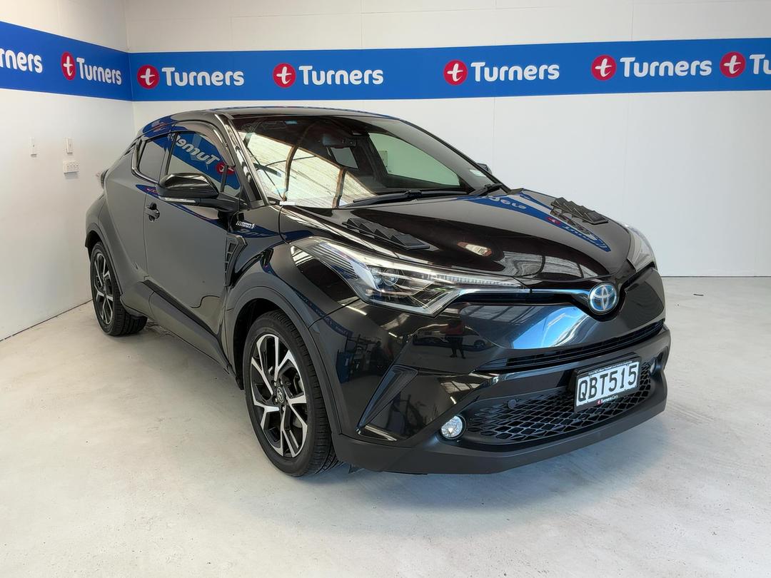 Photo '1' of Toyota C-HR