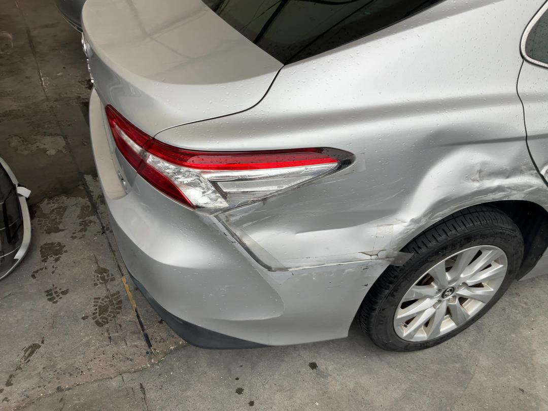 Photo '14' of Toyota Camry