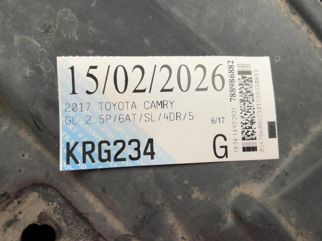 Photo '12' of Toyota Camry GL