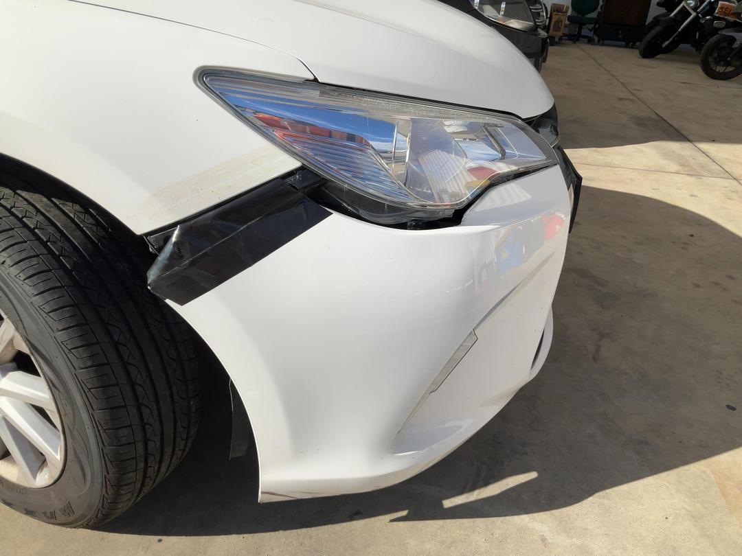 Photo '17' of Toyota Camry GL