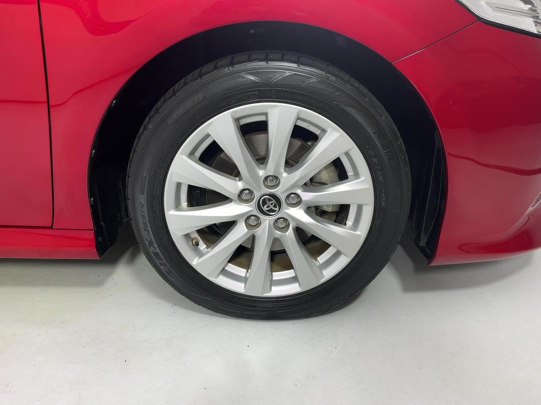 Photo '9' of Toyota Camry