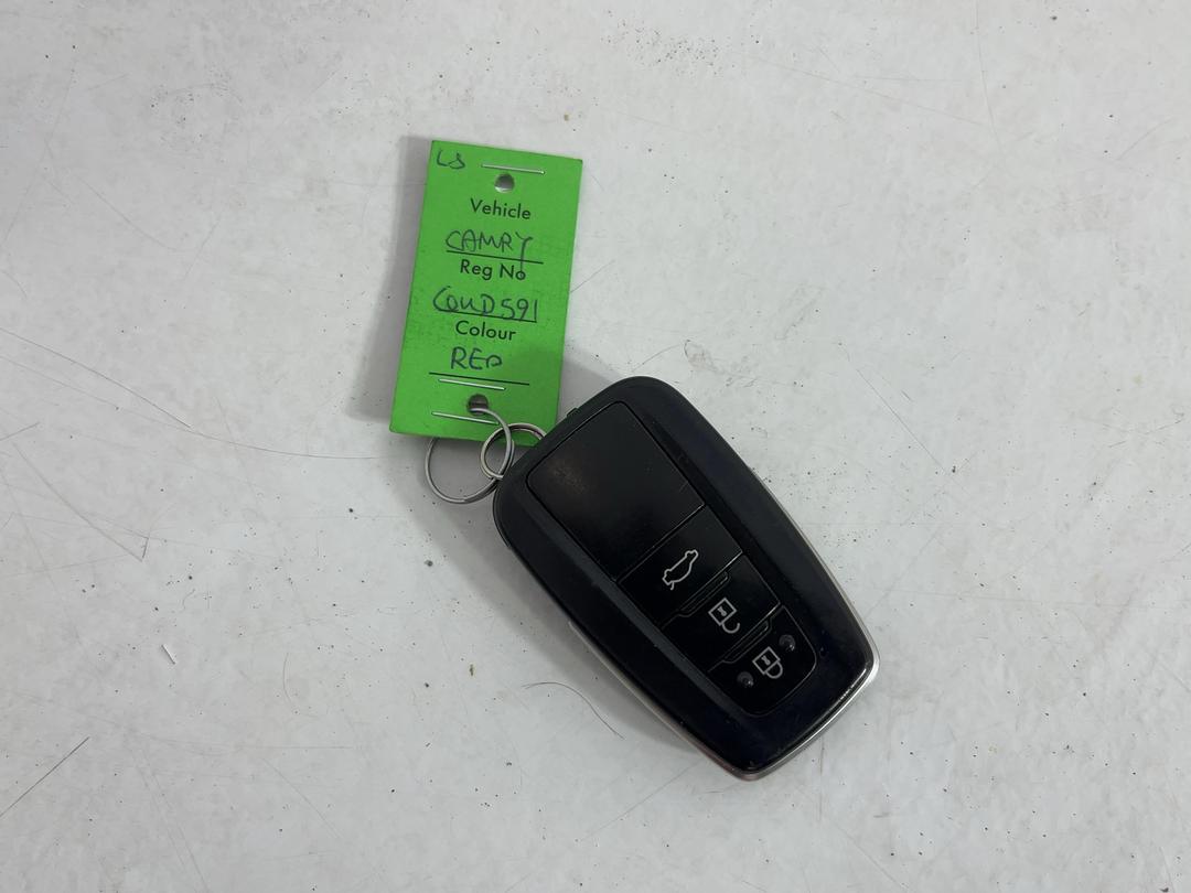 Photo '22' of Toyota Camry