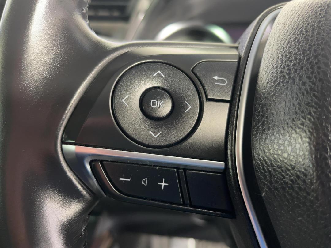 Photo '25' of Toyota Camry