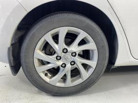 Photo '12' of Toyota Corolla