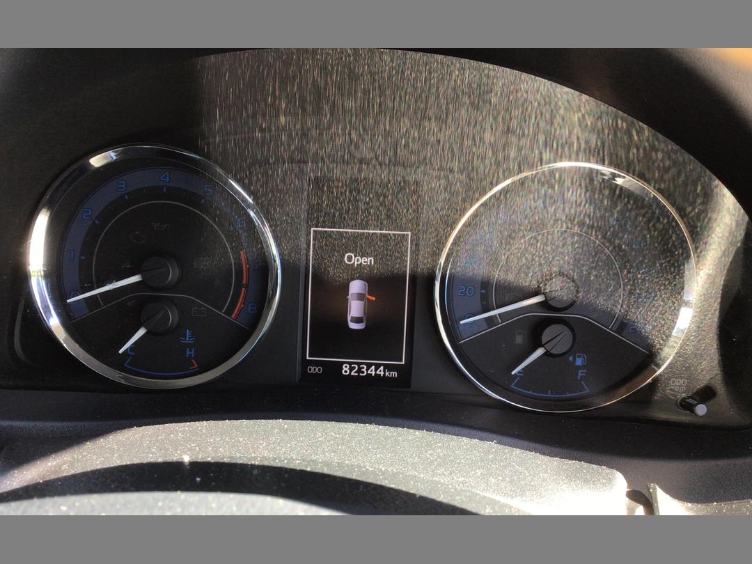 Photo '10' of Toyota Corolla GX