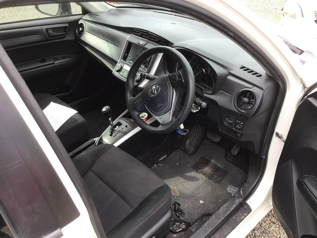 Photo '21' of Toyota Corolla Fielder