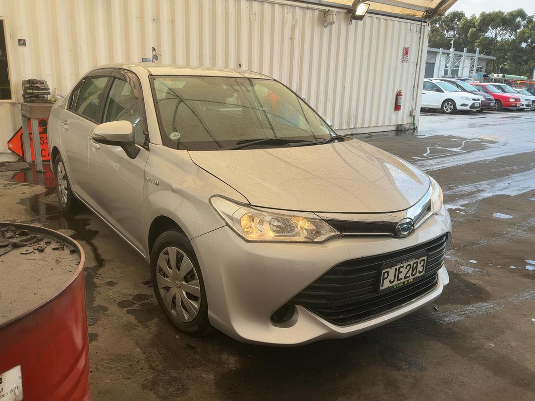 Photo '2' of Toyota Corolla Axio