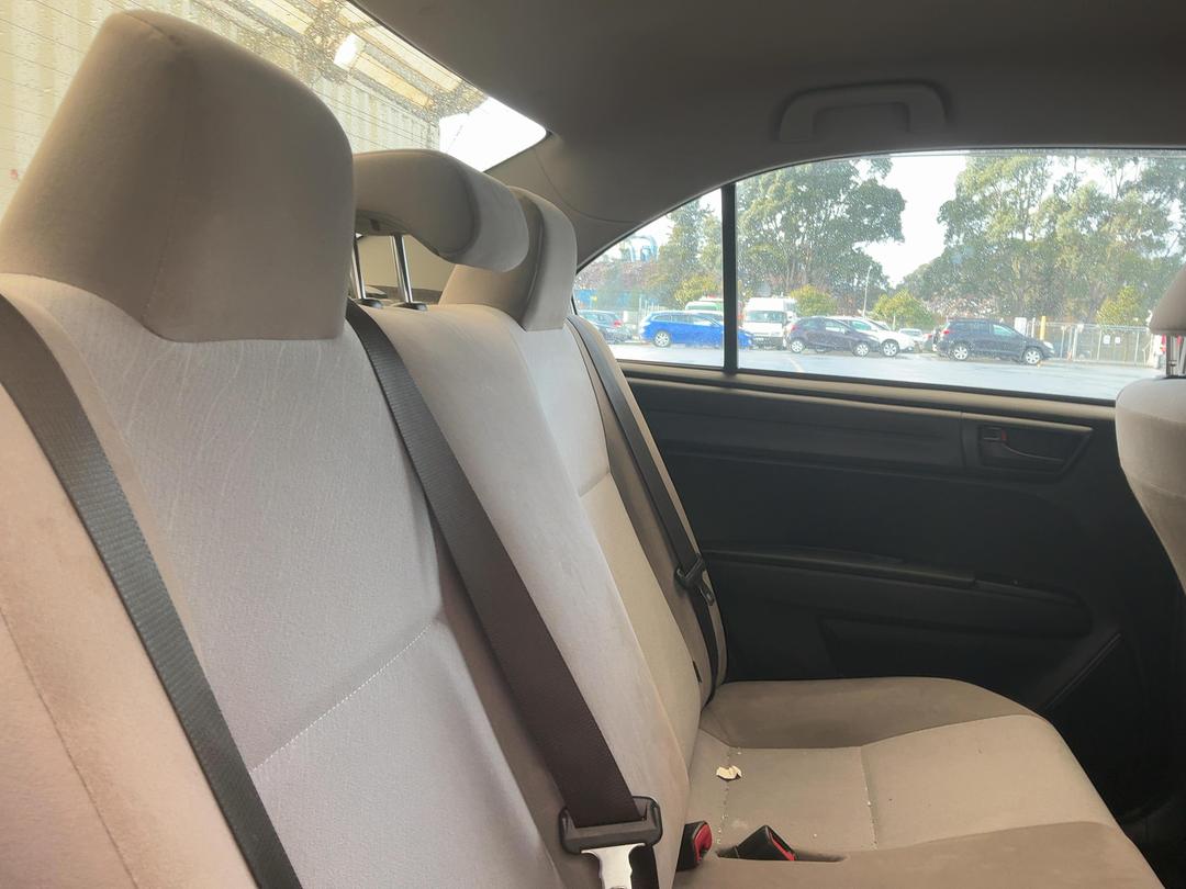 Photo '12' of Toyota Corolla Axio