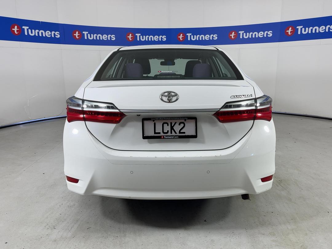 Photo '6' of Toyota Corolla