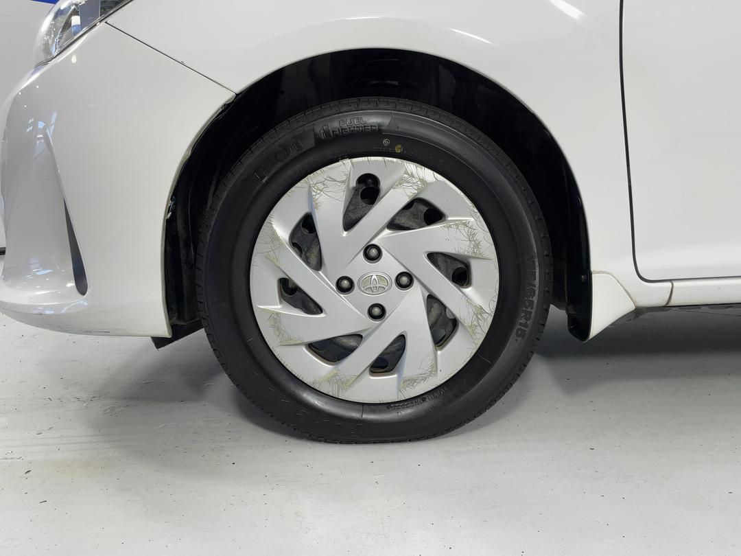 Photo '10' of Toyota Corolla