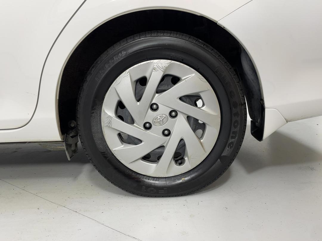 Photo '11' of Toyota Corolla