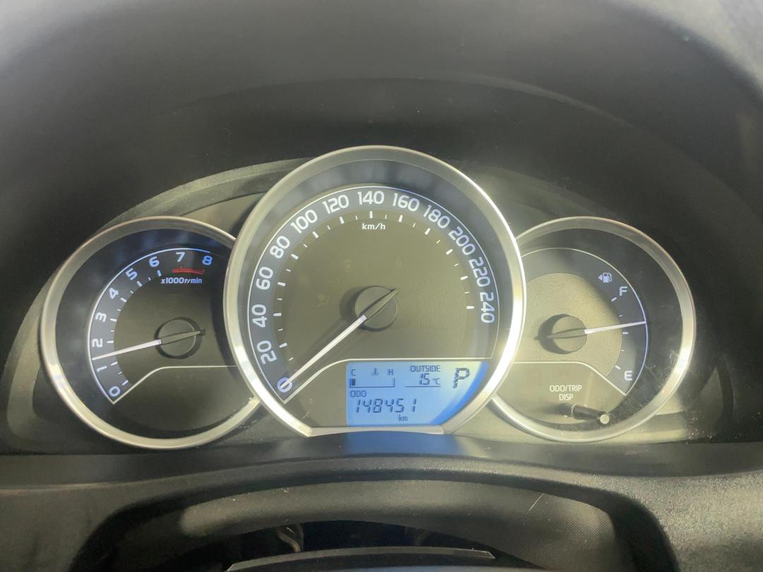 Photo '21' of Toyota Corolla